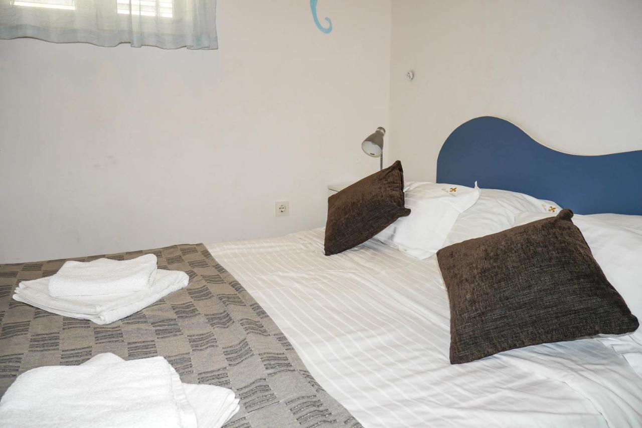 Apartments Beach Dugi Rat Exterior photo